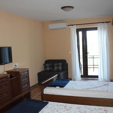 Villa Malina New Tivat Eksteriør billede