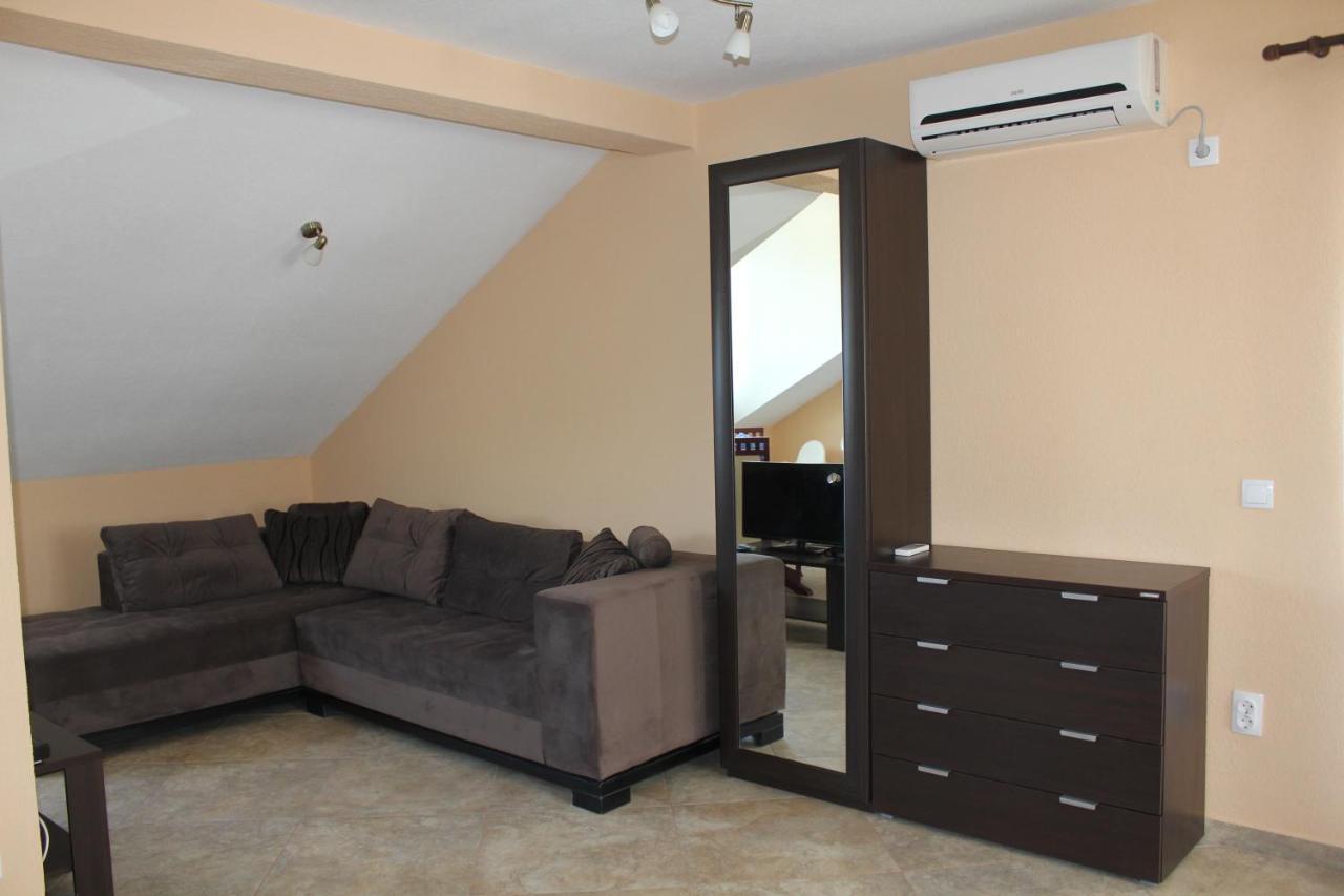 Villa Malina New Tivat Eksteriør billede