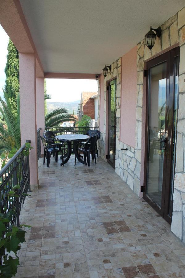 Villa Malina New Tivat Eksteriør billede