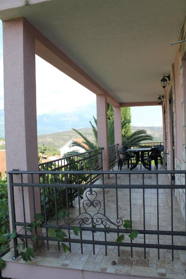 Villa Malina New Tivat Eksteriør billede