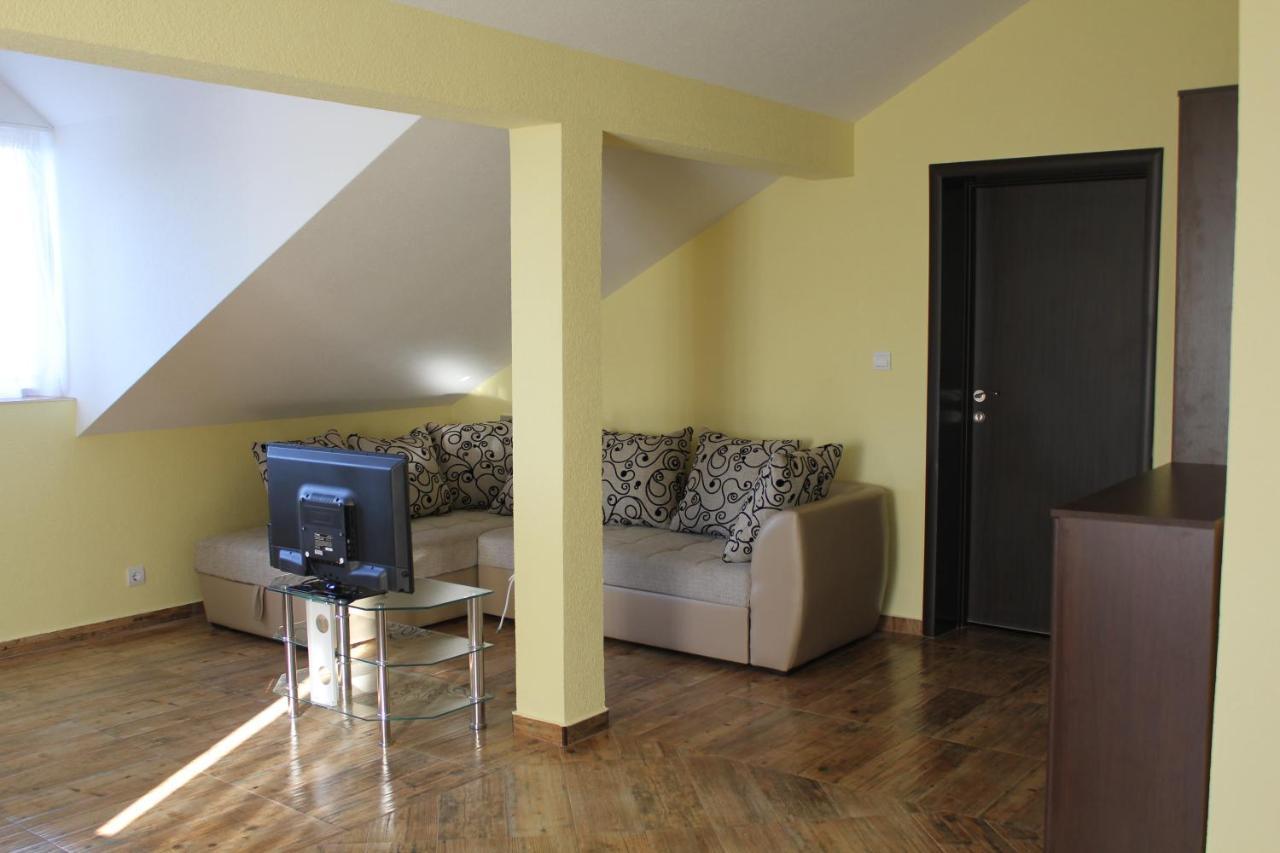 Villa Malina New Tivat Eksteriør billede