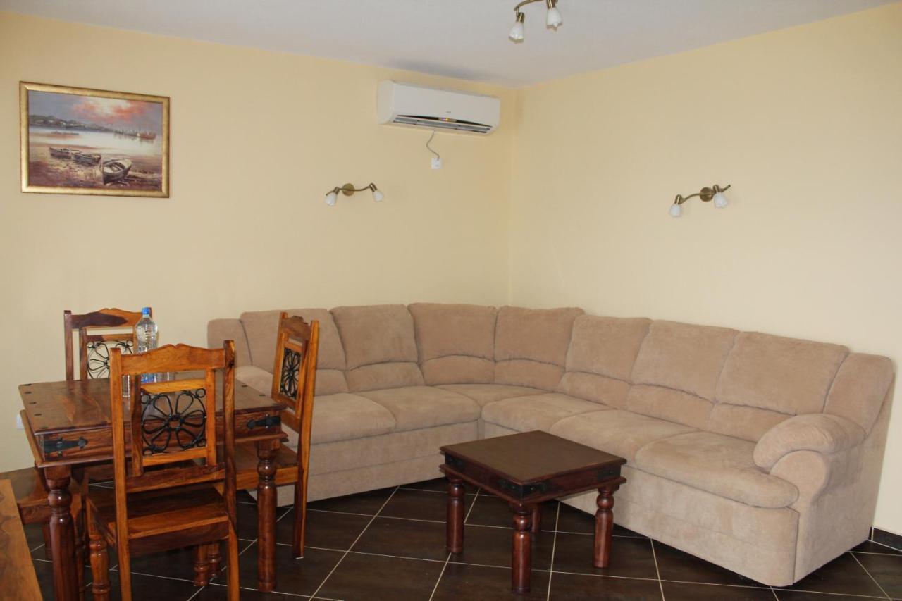 Villa Malina New Tivat Eksteriør billede