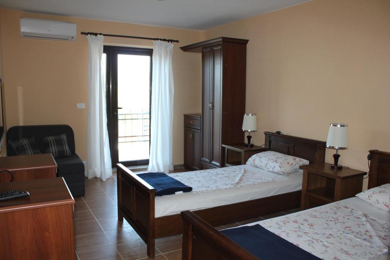 Villa Malina New Tivat Eksteriør billede