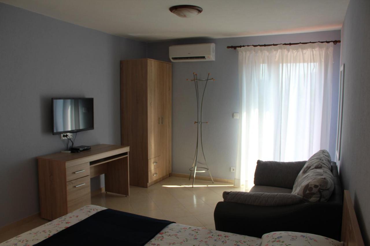 Villa Malina New Tivat Eksteriør billede